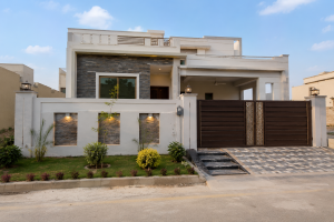 6 Marla house for sale in Pine Avenue Lahore
